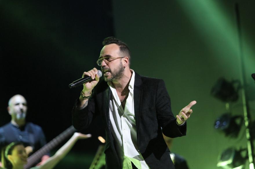 Πάνος Μουζουράκης: Πότε και πού θα γίνει η βάφτιση του γιου του και ποια θα είναι μία από τους τρεις νονούς