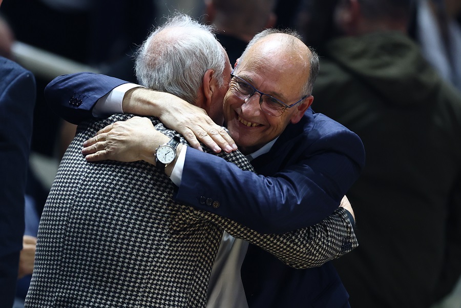 ΠΑΟΚ: Ζαγοράκης, Λιόλιος, Χατζόπουλος και άλλοι στο Παλατάκι για τον τελικό