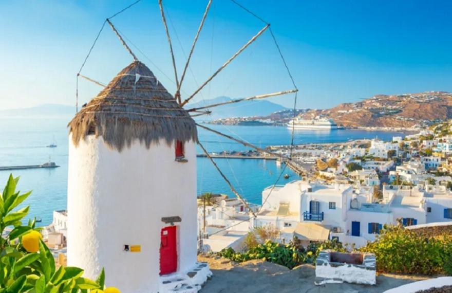 Σοκ στη Μύκονο: Βρέθηκε νεκρός 53χρονος στο Μαράθι