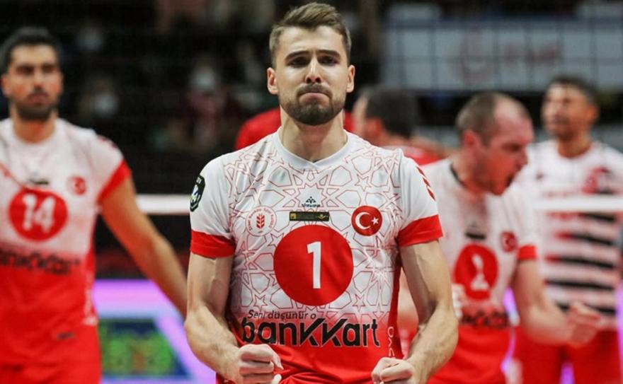 Σπουδαία προσθήκη ο Ολυμπιακός, κοντά σε Ατανάσοφ!