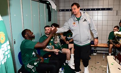 Σύζυγος Γκραντ για Αταμάν: «Είτε τον μισείτε είτε τον αγαπάτε, να τον σέβεστε»