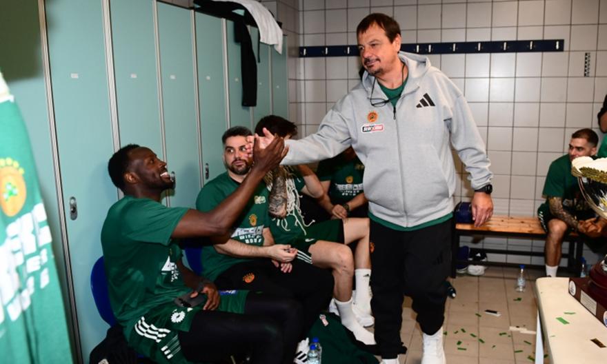 Σύζυγος Γκραντ για Αταμάν: «Είτε τον μισείτε είτε τον αγαπάτε, να τον σέβεστε»