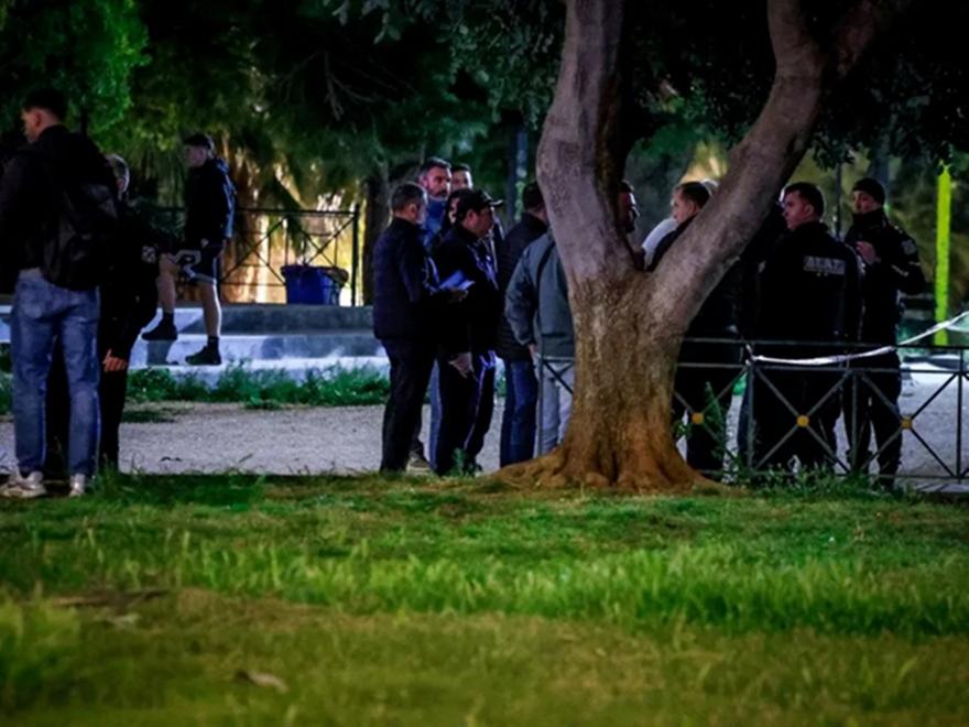 Μυστήριο με τη δολοφονία του 25χρονου στον Άγιο Δημήτριο: Το κρίσιμο 15λεπτο και τα στοιχεία που ερευνώνται