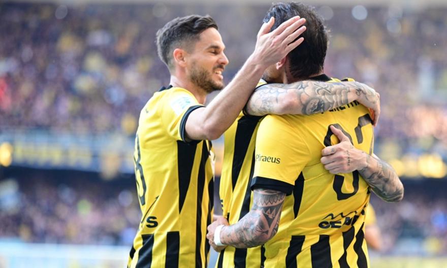 Τσακίρης: «Οι… υποστηρικτικοί πρωταγωνιστές της ΑΕΚ - Δεδομένα ανοιχτή και η προπόνηση πριν τον Παναθηναϊκό»