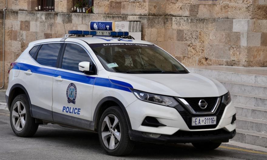 Αίγινα: Σύλληψη 16χρονης που απείλησε με σουγιά συμμαθητές της