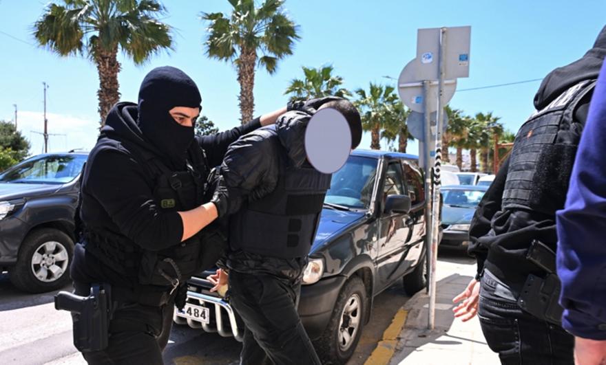 Πάρκο Ασυρμάτου: Οι κινήσεις του δολοφόνου και τα SMS στη σύντροφο