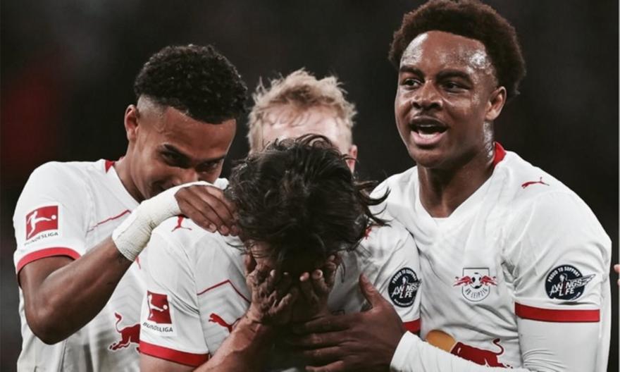 Στρώνει… σεντόνι η Λειψία!