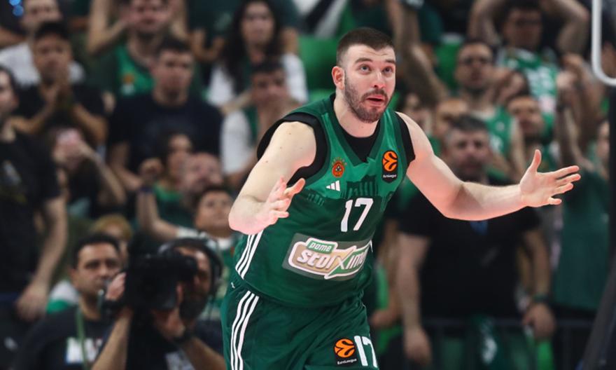 Ρογκαβόπουλος: «Δεν είμαστε ικανοποιημένοι από την εικόνα μας συνολικά, έχουμε βελτιωθεί μετά την επιστροφή του Λεσόρ»