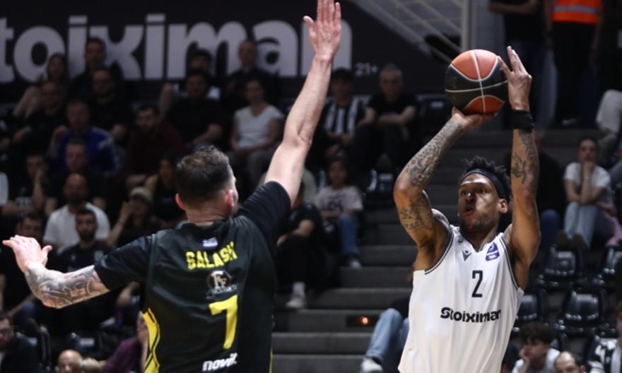 Νίκησε και βγήκε τρίτος ο ΠΑΟΚ, ήττα αλλά παραμονή για το Μαρούσι!