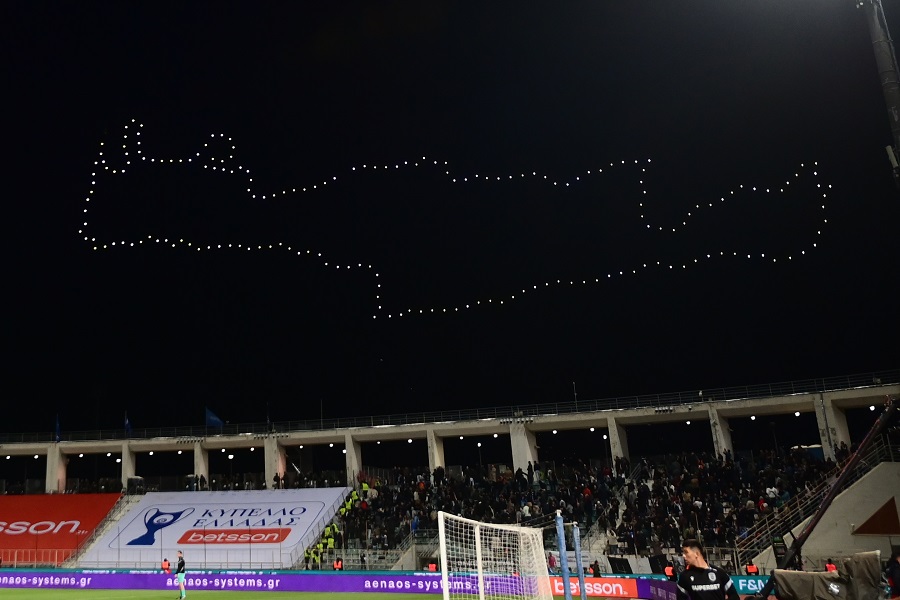 ΠΑΟΚ - ΟΦΗ: Συγκινητικό drone show στο ημίχρονο του τελικού