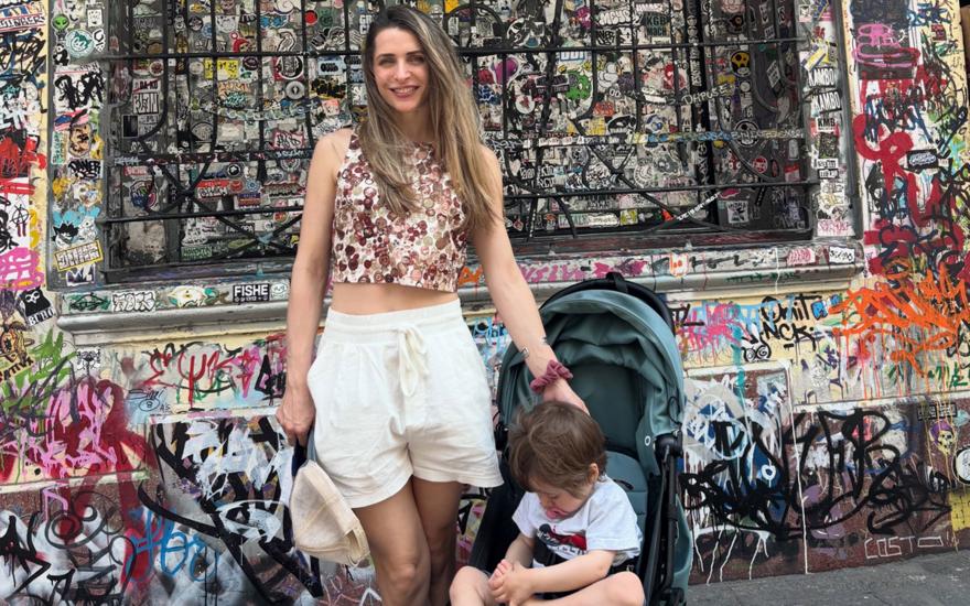 Βασιλική Τρουφάκου: Πρώτη μέρα στο Μεξικό με ακραίο jet lag χορεύει στους δρόμους