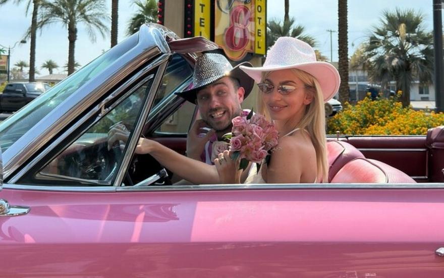 Βάλια Χατζηθεοδώρου-Fipster: Έκαναν matching tattoos με έμπνευση από τραγούδι της Ζουγανέλη