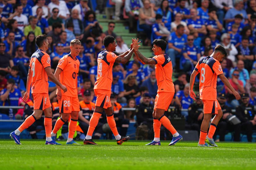 Καθάρισε και τη Χετάφε η Μπαρτσελόνα που αγκαλιάζει με τα δύο χέρια το πρωτάθλημα