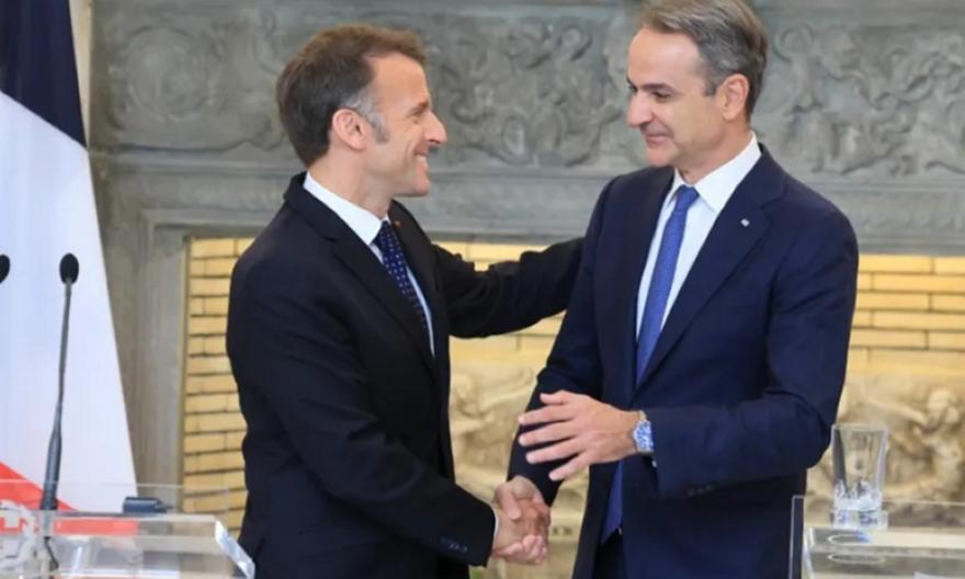 Μακρόν: Αδιαπραγμάτευτη η ρήτρα αμοιβαίας συνδρομής - Μητσοτάκης: Μπετόν αρμέ το άρθρο 42.7