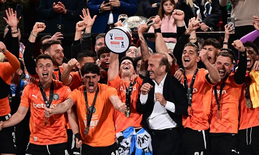 Σιδέρης: «Πριν τον τελικό αποφασίστηκε ο Γκαγκάτσης να κάνει την απονομή στον ΠΑΟΚ και ο Τζώρτζογλου στον ΟΦΗ»