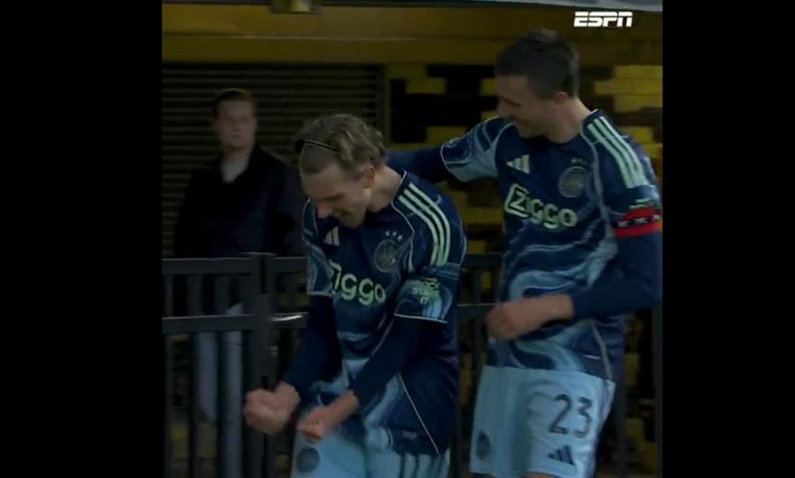 Μίκα Γκοντς:  ντρίμπλαρε 2 φορές τους αμυντικούς και μπήκε με την μπάλα στα δίχτυα!