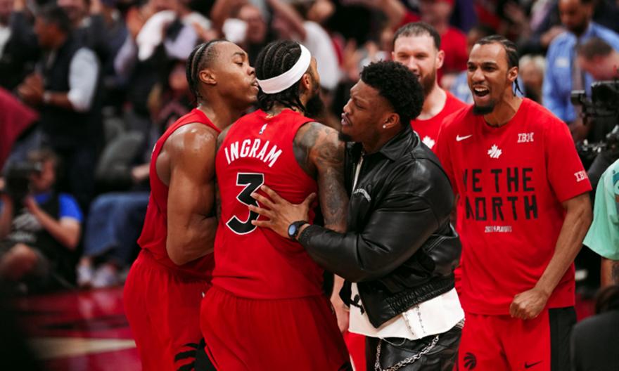 Χαμογέλασαν στο... θρίλερ και έφεραν στα ίσα τη σειρά με τους Κάβαλιερς οι Ράπτορς