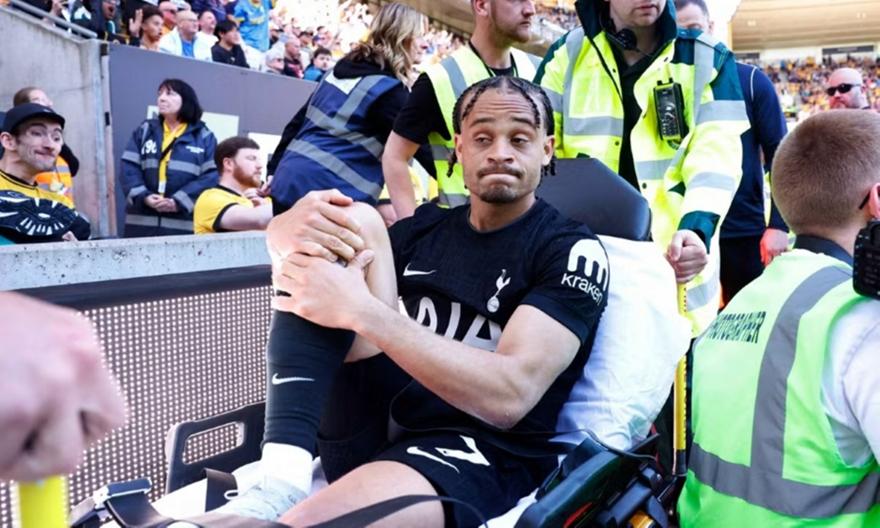 Σοκ σε Τότεναμ και Ολλανδία με Σίμονς - Υπέστη ρήξη χιαστού και χάνει το Μουντιάλ