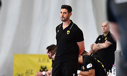 Αλβανός: «Η ομάδα χτίστηκε για να σώσει τη χρονιά και παίζει τελικούς»