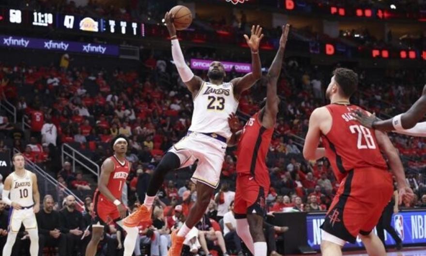 Λεμπρόν: Ο πρώτος παίκτης που έφτασε στα 3000 εύστοχα σουτ στα playoffs»