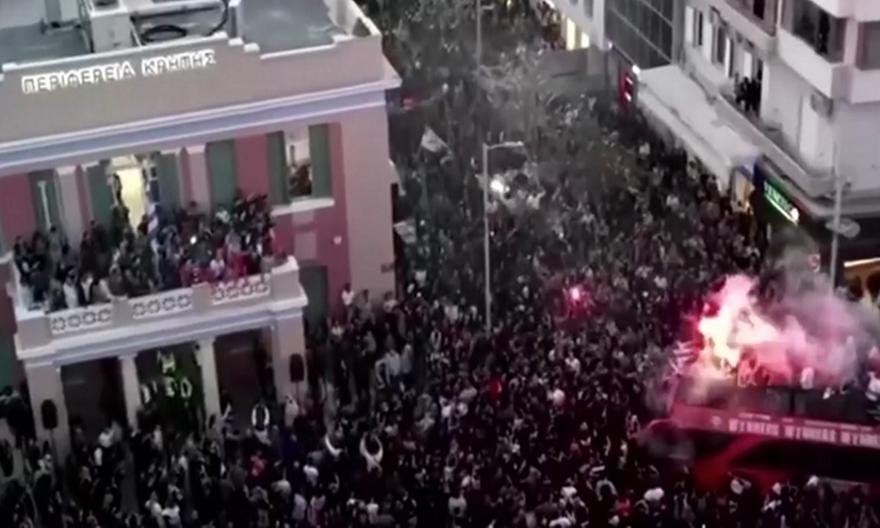 Πανζουρλισμός στην Περιφέρεια Κρήτης από χιλιάδες οπαδούς του ΟΦΗ: Ζήτησε γεμάτο γήπεδο ο Κόντης!