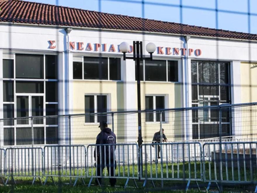 Τέμπη: Αύριο συνεχίζεται το δικαστήριο - Στο πλευρό των συγγενών το Δημόσιο