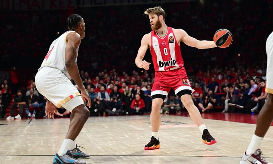 Το Game 1 στο ΣΕΦ για τα playoffs της Ευρωλίγκας: Ολυμπιακός-Μονακό (4η περίοδος)