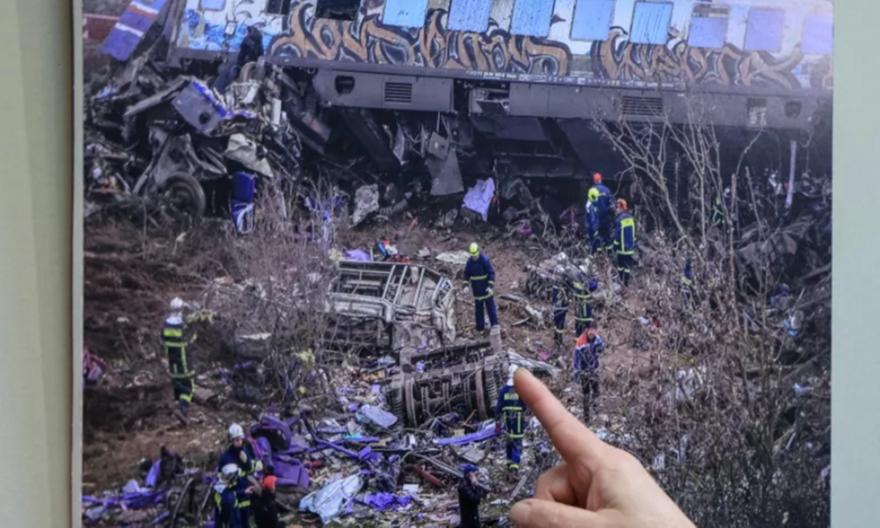 Εισήγηση Πιερρακάκη–Κυρανάκη: Το Δημόσιο παραιτείται από προσφυγές για τις αποζημιώσεις των θυμάτων των Τεμπών