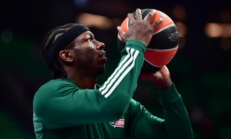 Με Kέντρικ Λαμάρ το ζέσταμα του Ναν πριν το Βαλένθια-Παναθηναϊκός