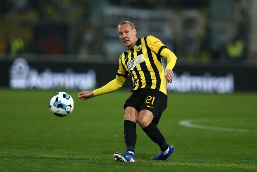 Στη Σερβία αποθεώνουν τον Βίντα: «Ο ηγέτης της ΑΕΚ θα ενσωματωθεί στο προπονητικό τιμ όταν αποσυρθεί»