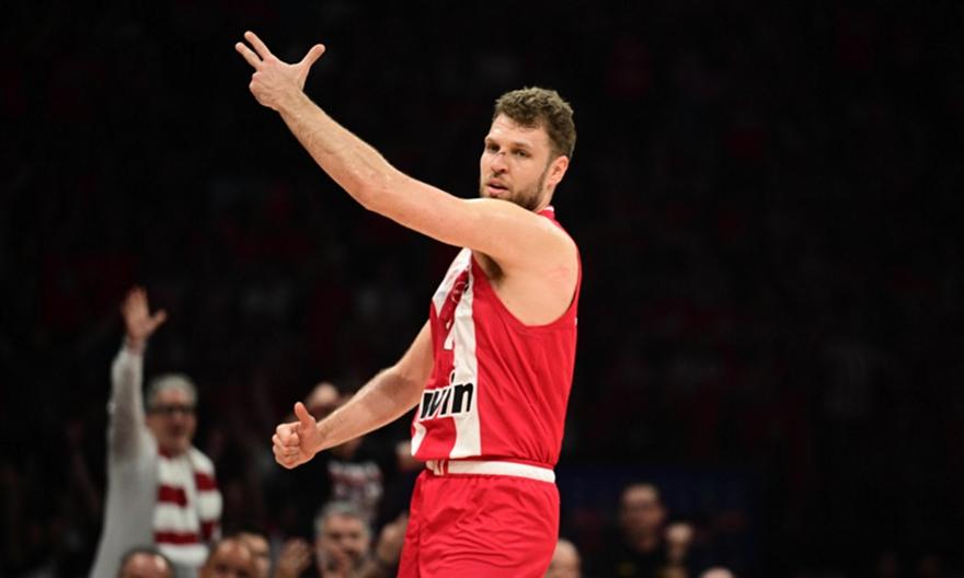 Βλέπουν το καλάθι... βαρέλι: Διψήφιος αριθμός τριπόντων στην 1η περίοδο του Ολυμπιακός-Μονακό!