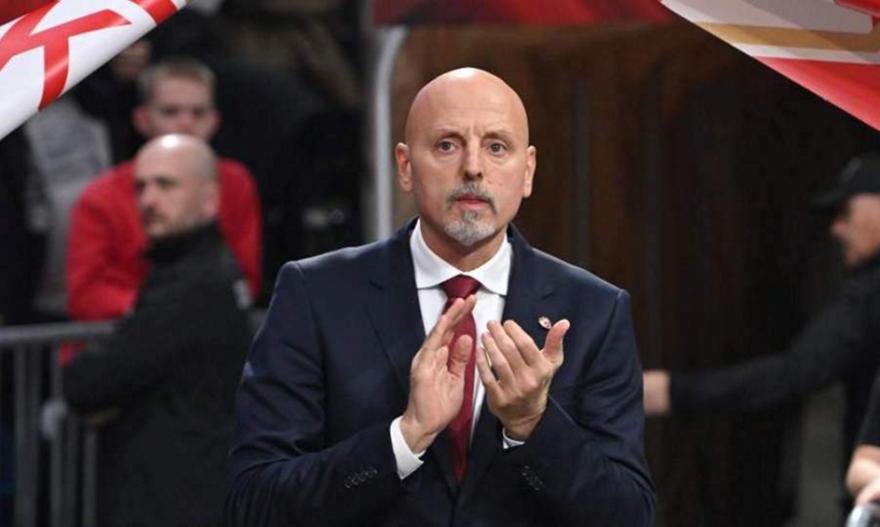 Ομπράντοβιτς: «Δεν είναι αποτυχημένη η χρονιά του Ερυθρού Αστέρα - Η ομάδα φτιάχτηκε από άλλο προπονητή...»