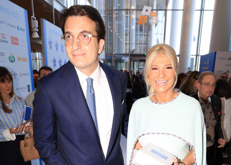 Σκορδά - Αθανασιάδης: Και όμως, η πρώτη εμφάνιση ενός ευτυχισμένου ζευγαριού «κανιβαλίστηκε» στα social