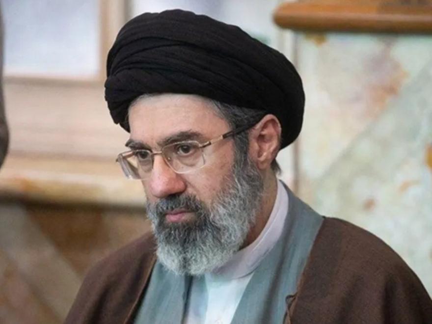 Απειλές Χαμενεΐ: Η θέση των ξένων βρίσκεται μόνο στον πυθμένα του Περσικού Κόλπου