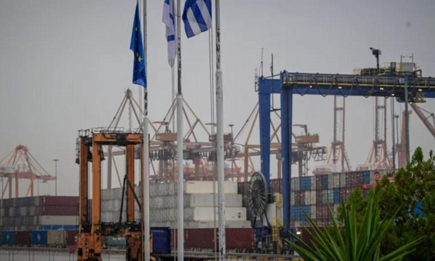 Τραυματισμός 59χρονου ναυπηγοξυλουργού σε ναυπηγείο στο Πέραμα