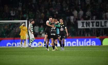 «Αυτοκτόνησε» και τρέχει για Champions League η Σπόρτινγκ