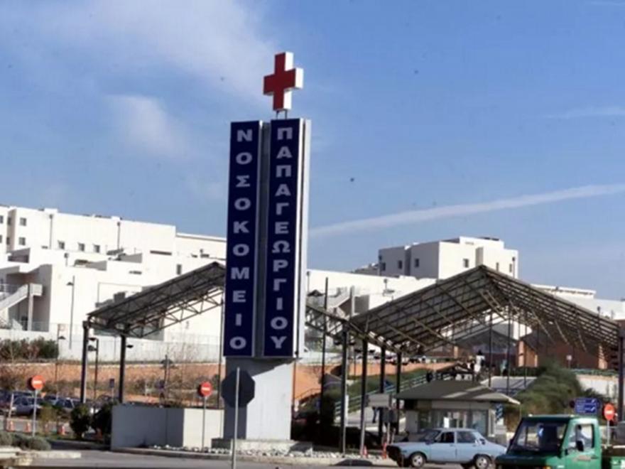 Εύοσμος: Αποκαταστάθηκε το τραύμα στο δάχτυλο του 5χρονου που τραυματίστηκε σε πόρτα νηπιαγωγείου