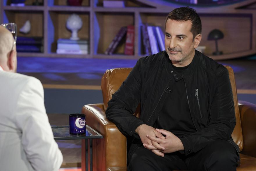 Στέλιος Κουδουνάρης: Ο άγνωστος καυγάς με τη Φουρέιρα, η Τούνη και η τσαμπατζού τραγουδίστρια