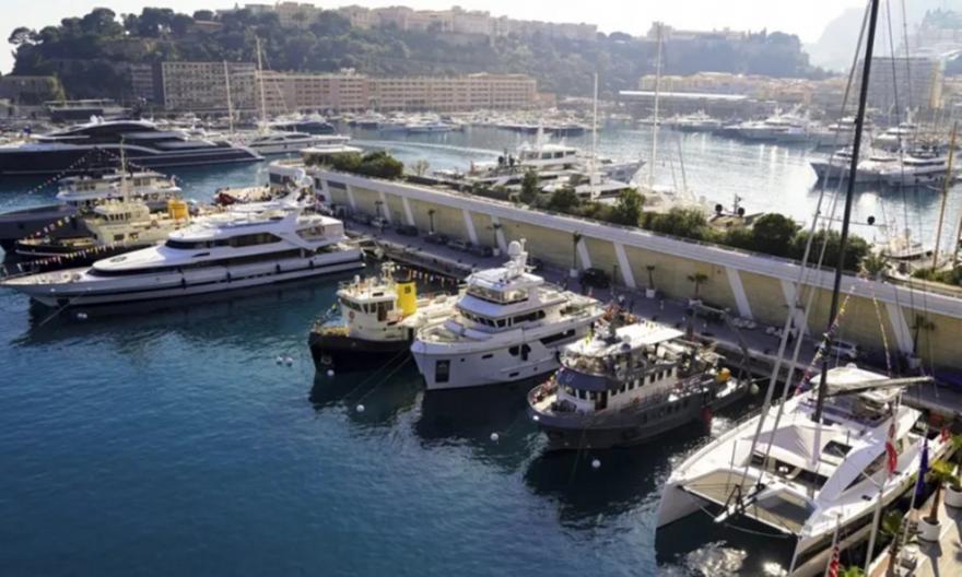 Bloomberg: Το καλοκαίρι των υπερπολυτελών γιοτ στη Μεσόγειο μετατοπίζεται φέτος δυτικά - Πιέσεις και στην Ελλάδα