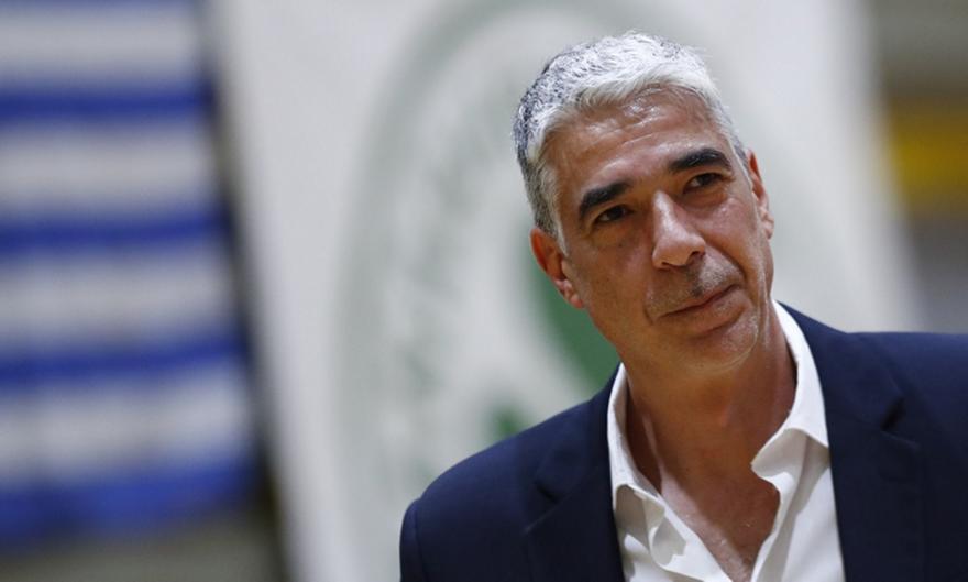 Αναλαμβάνει τον Φοίνικα Σύρου ο Άκης Χατζηαντωνίου!
