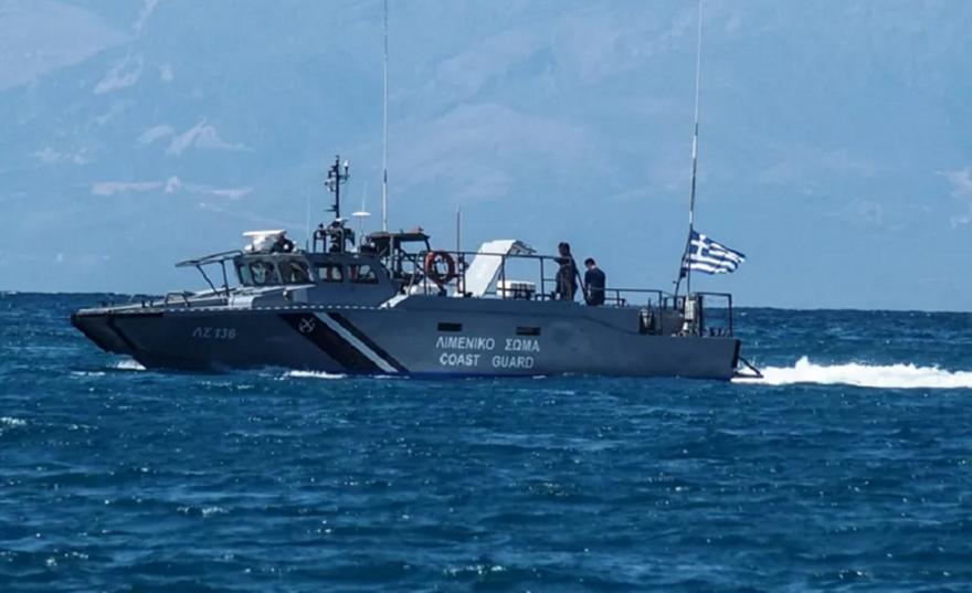 Περισυλλογή 96 αλλοδαπών από δύο λέμβους νότια των Καλών Λιμένων στην Κρήτη