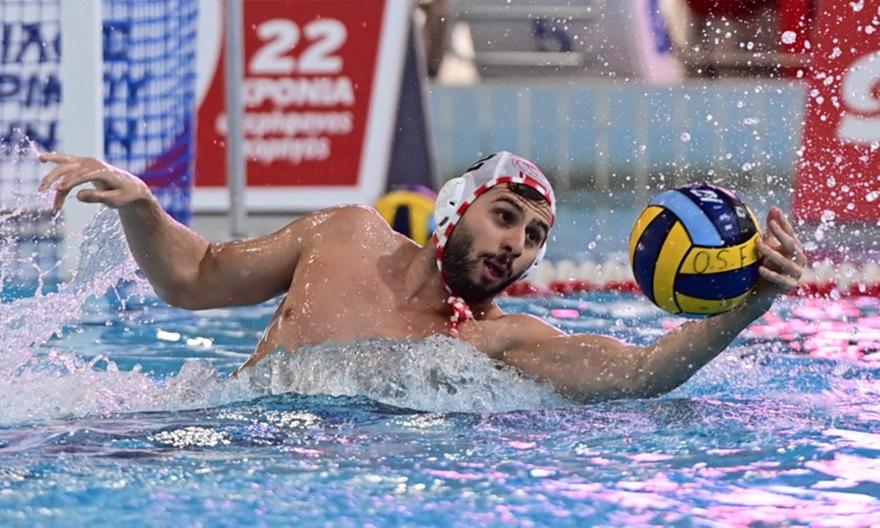 «Έπνιξε» τη Βουλιαγμένη ο Ολυμπιακός και έκανε το 1-0 στα ημιτελικά
