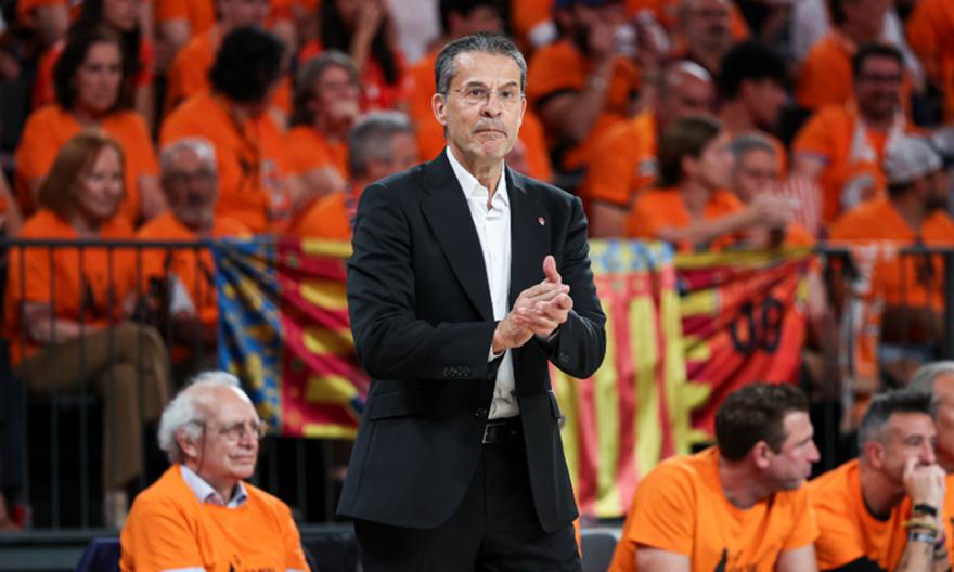 Μαρτίνεθ: «Ο πρώτος μας στόχος ήταν να παλέψουμε για τα play-in. Μετά να μπούμε στα playoffs. Τώρα; Τι άλλο;»
