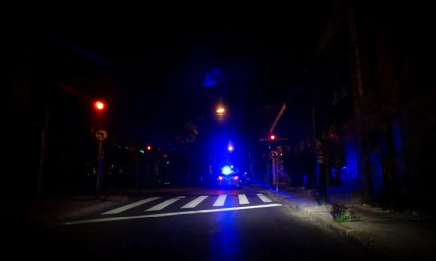 Καταδίωξη στο κέντρο της Αθήνας: Οδηγούσε υπό την επήρεια αλκοόλ, παραβίασε «κόκκινο» και κινήθηκε ανάποδα σε δρόμο