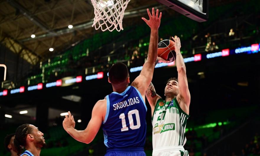 Το πρώτο ματς της σειράς για τα playoffs της Stoiximan GBL: Παναθηναϊκός AKTOR-Μύκονος Betsson (4η περίοδος)