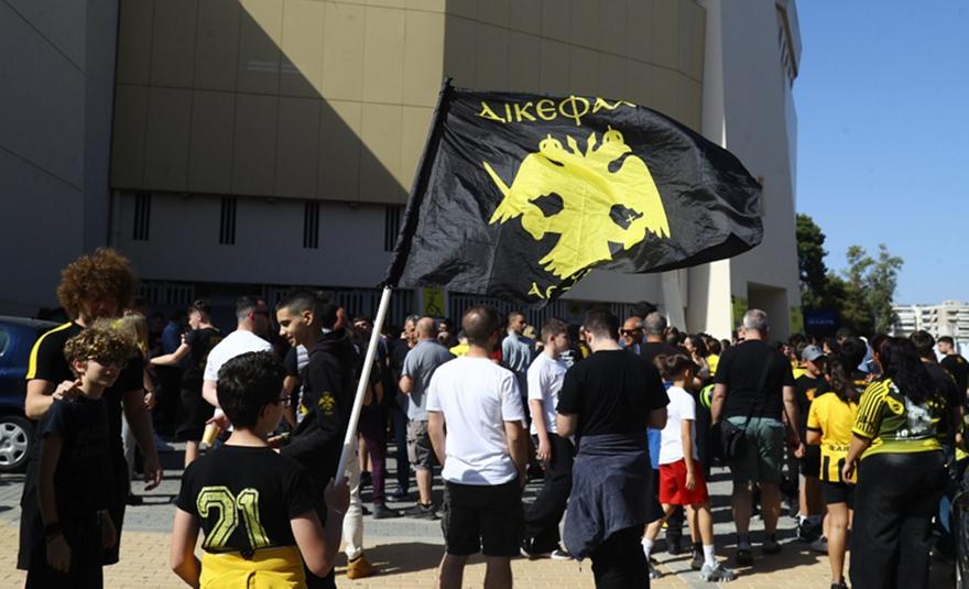 Ανοιχτές όλες οι θύρες στην προπόνηση της ΑΕΚ - «Ώρα για την πρώτη αποθέωση στους πρωταθλητές»