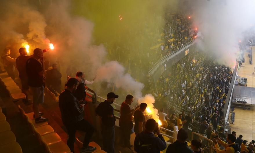 Άνοιξε και το πάνω διάζωμα για να χωρέσουν όλοι: Περισσότεροι από 20.000 οπαδοί στην προπόνηση της ΑΕΚ!