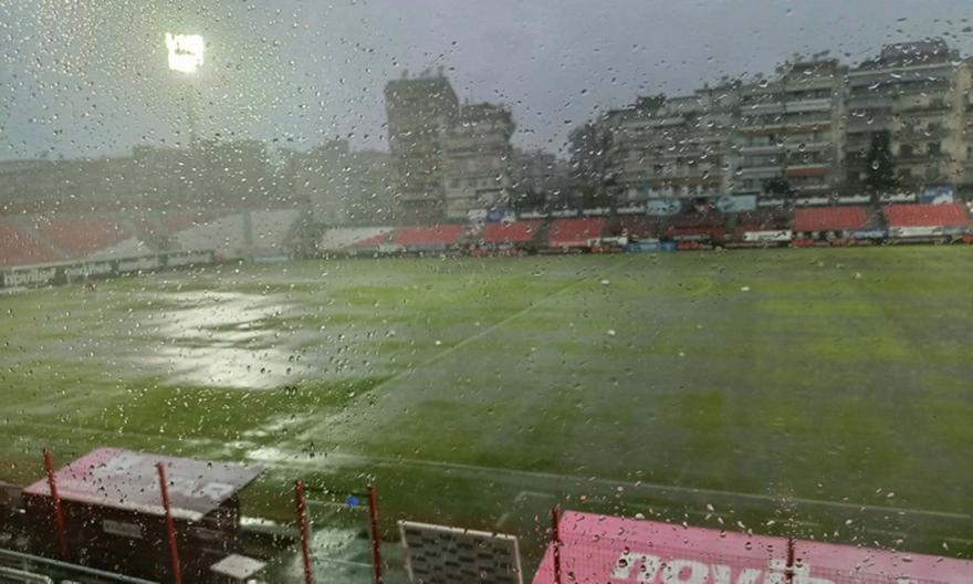 Σε αναμονή η σέντρα και στα τρία γήπεδα των playouts λόγω της κακοκαιρίας στις Σέρρες!