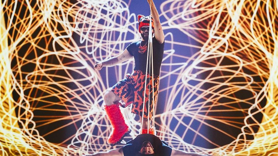 Eurovision 2026: Η σύγκρουση του Akyla με το σκηνικό στο Jury Show. Ρίξτε ένα ξεμάτιασμα