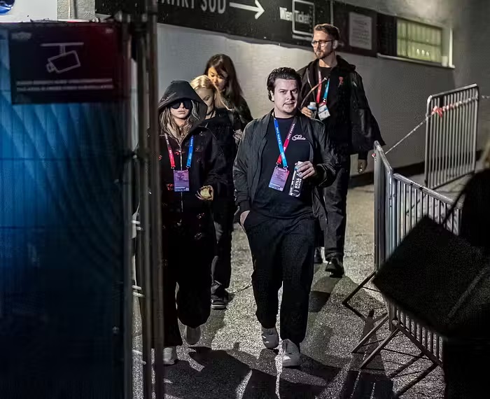 Eurovision 2026: Λιποθύμησε η εκπρόσωπος της Σουηδίας μετά το dress rehearsal